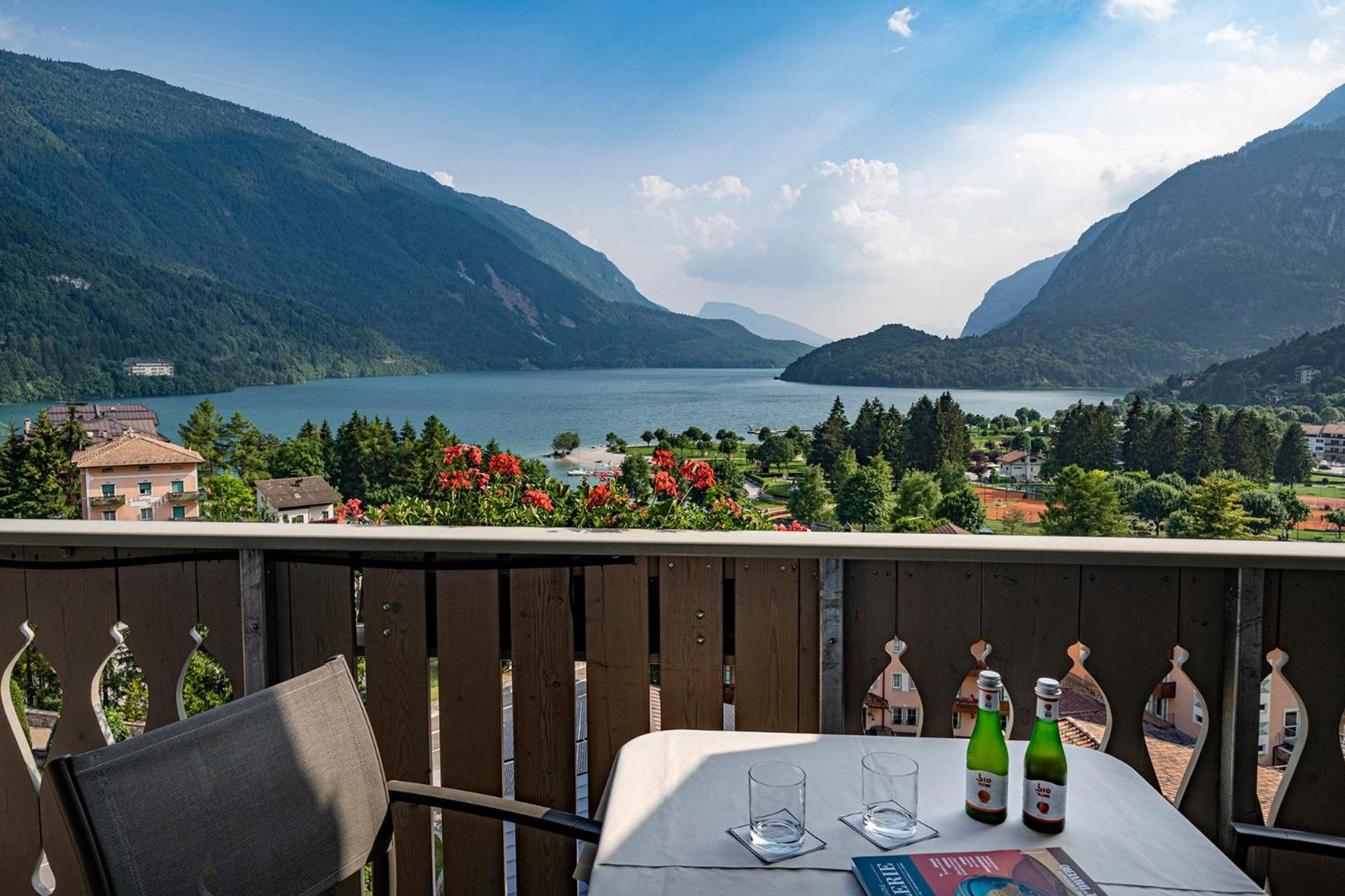 Alpenresort Belvedere Molveno Esterno foto
